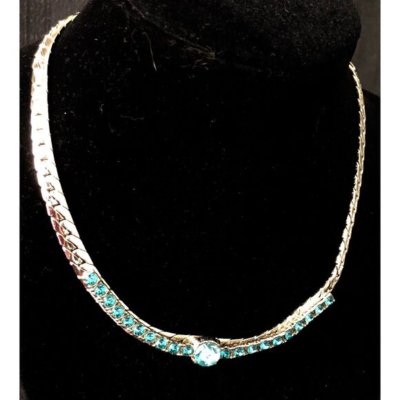 Vintage Aqua Rhinestone Choker on Heavy Silver-Tone Serpentine Omega Chain 1940s - Picture 11 of 11